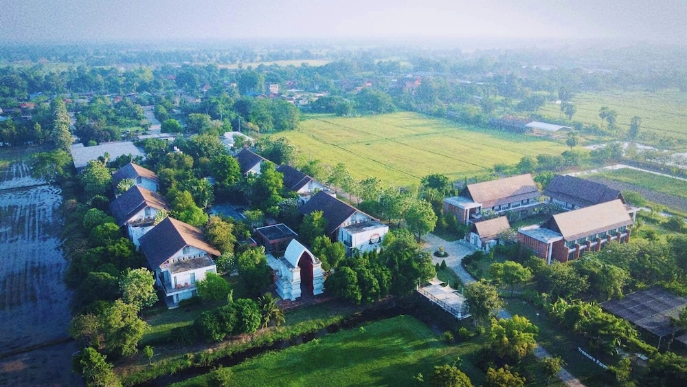Sukhothai Treasure Resort Spa 71/74