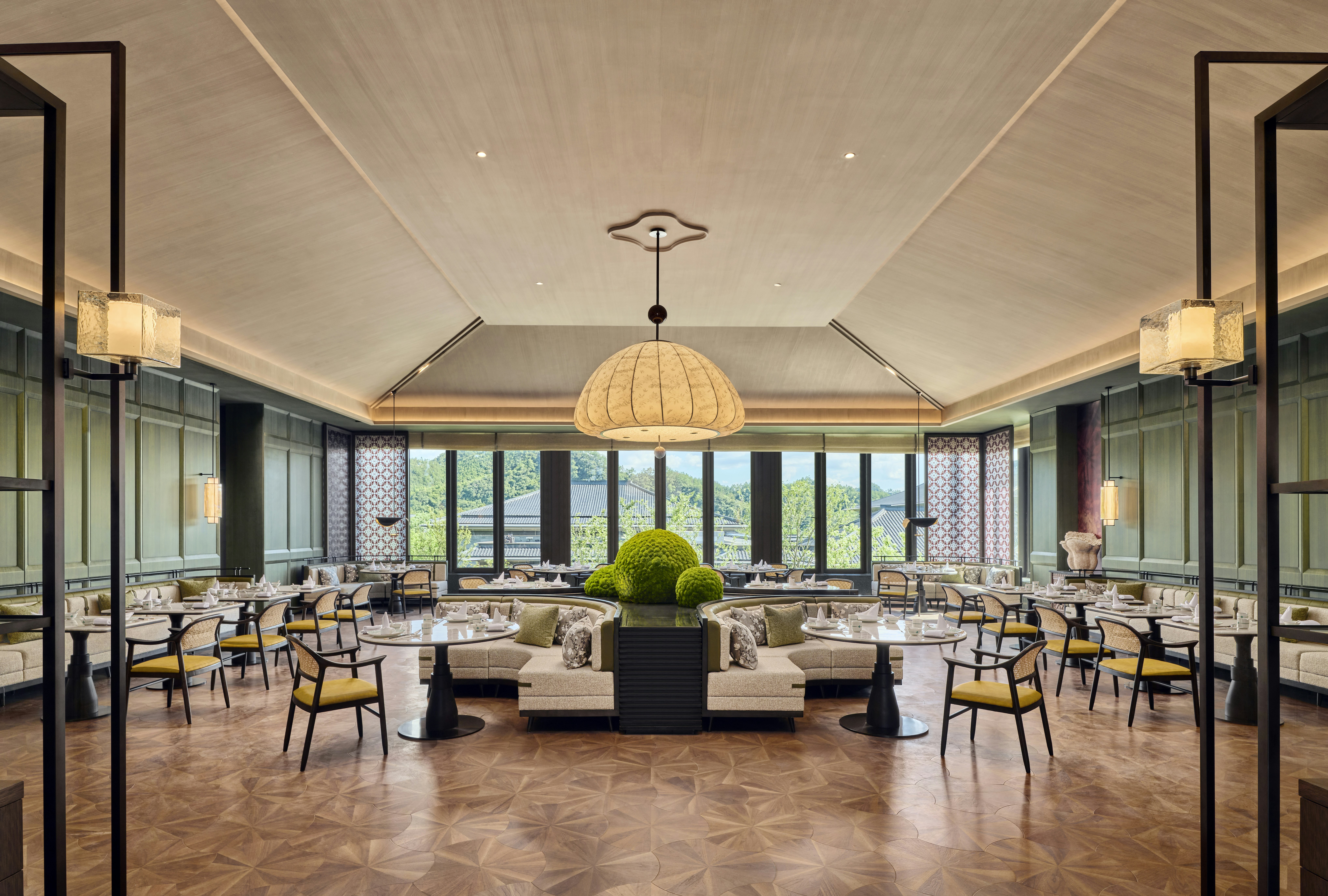 Shu Hua Hotel Tianmu Mountain, Curio Collection by Hilton 18/28