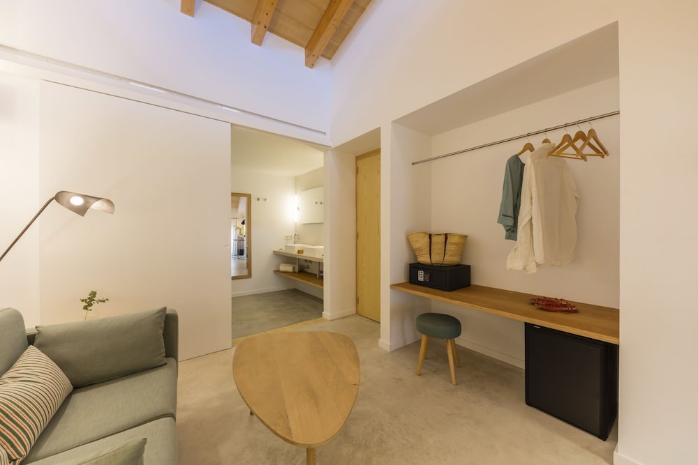 ARA Alcudia Adults Only 35/50
