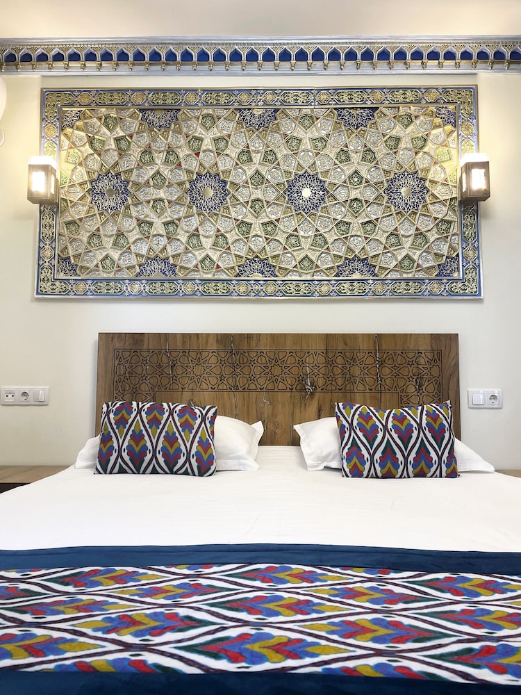 Bobosh Hotel 22/50