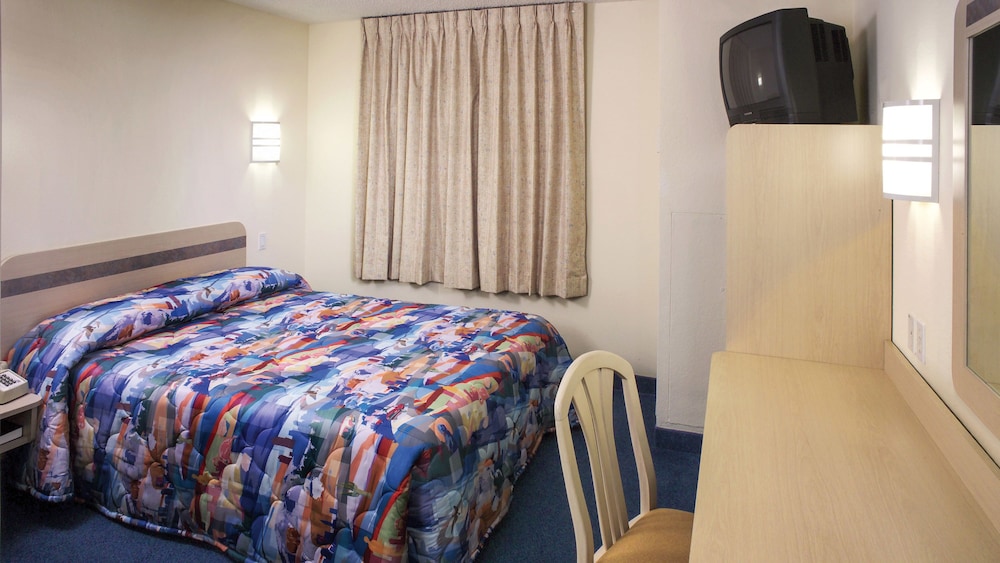 Motel6 Oriskany, NY 40/57