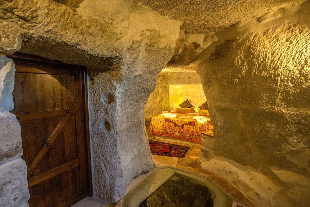 Nar Cave House & Swimming Pool 37/84