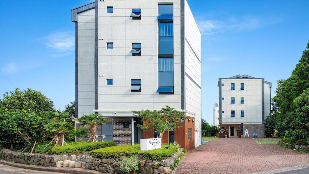 Jeju Inhouse Pension 1/53