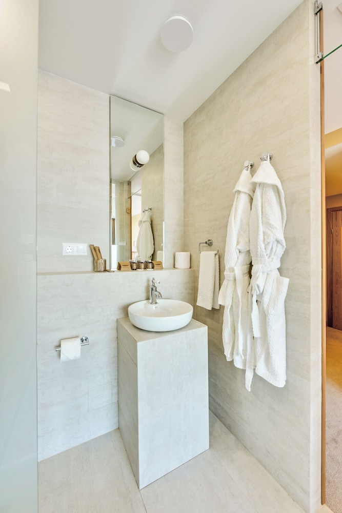 Amante Narikala Boutique Hotel 65/68