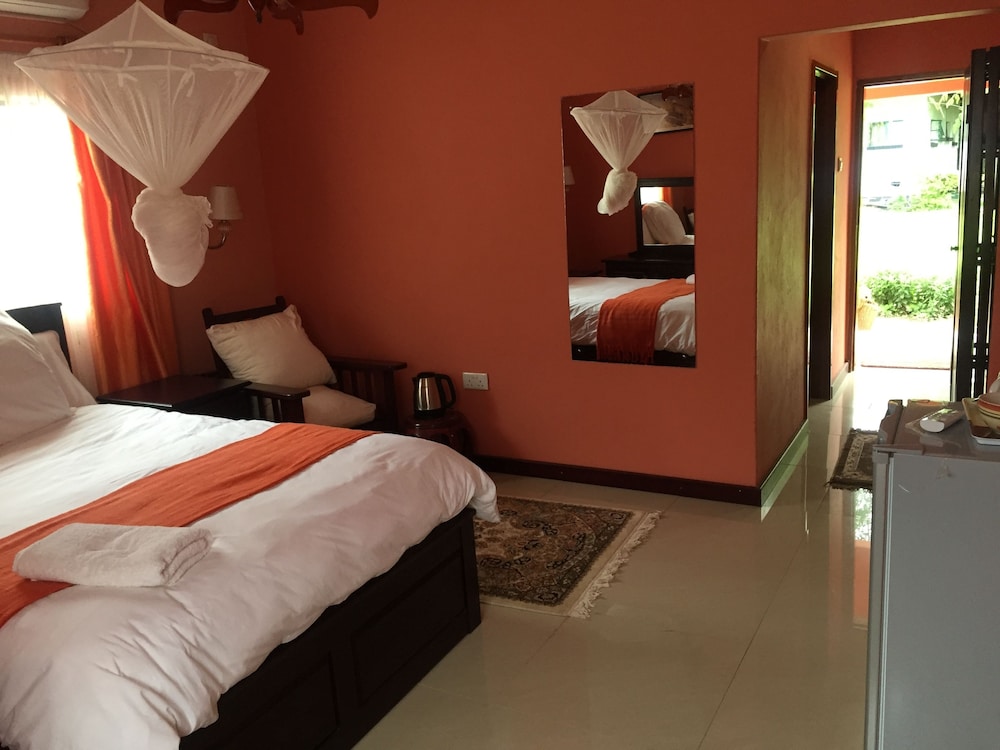 1 BEDROOM, FAMILY