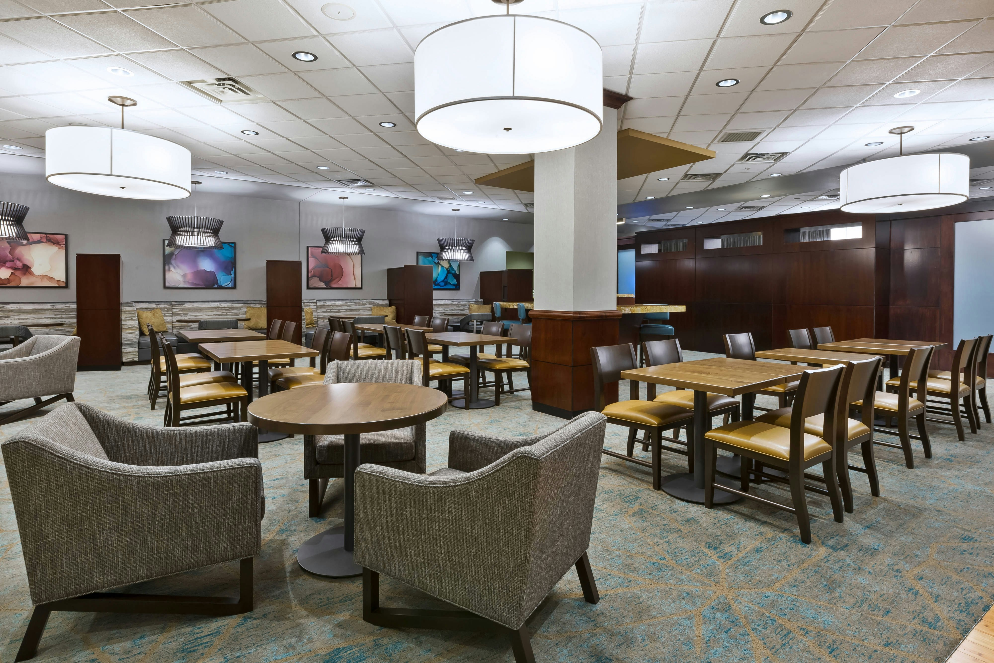 Courtyard By Marriott Omaha La Vista 18/25