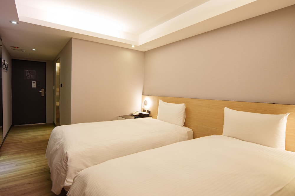 Hub Hotel Tucheng 15/59