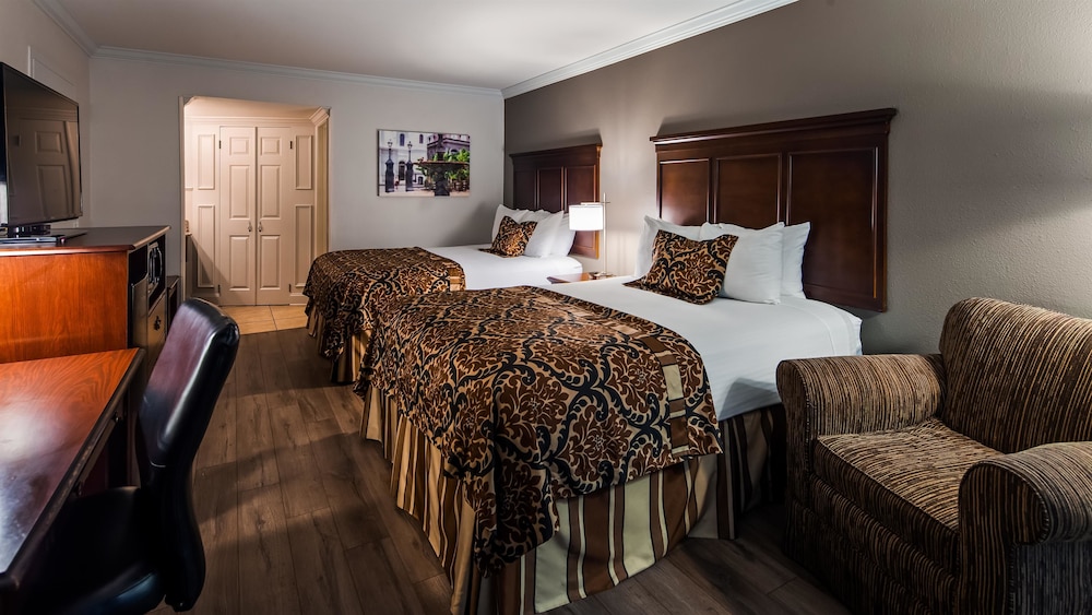 BEST WESTERN PLUS WESTBANK 15/50