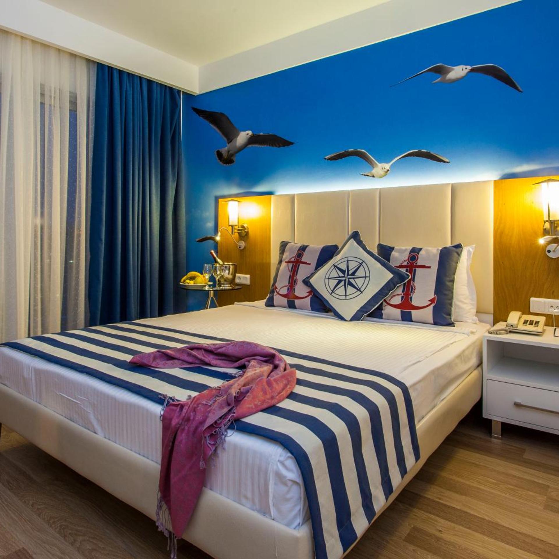 Standard, Double or Twin Bed, Balcony