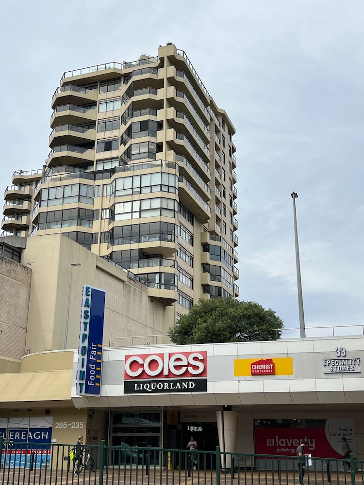 Edgecliff Lodge Motel 2/67