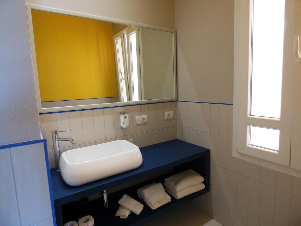 HOTELTREVI 40/46