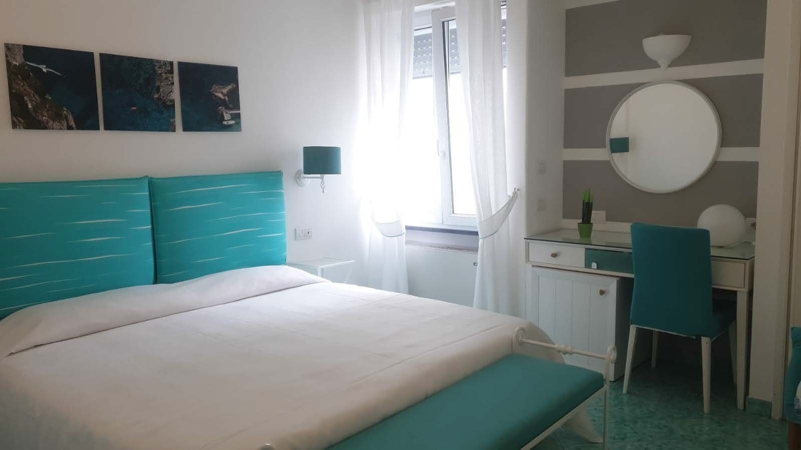 CLASSIC, DOUBLE BED