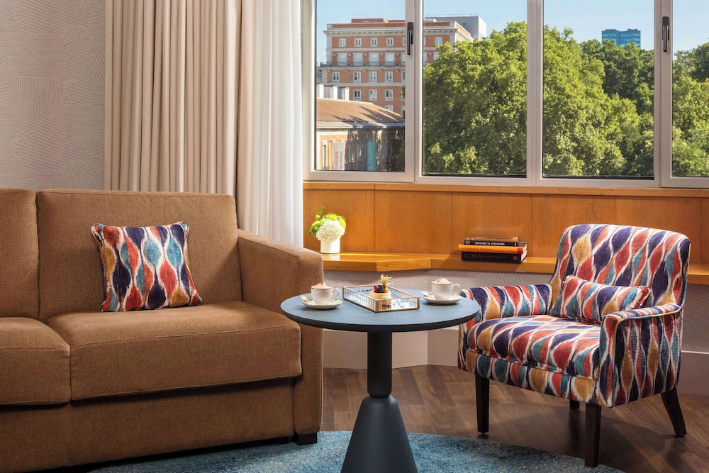 NH Collection Madrid Paseo del Prado 29/50