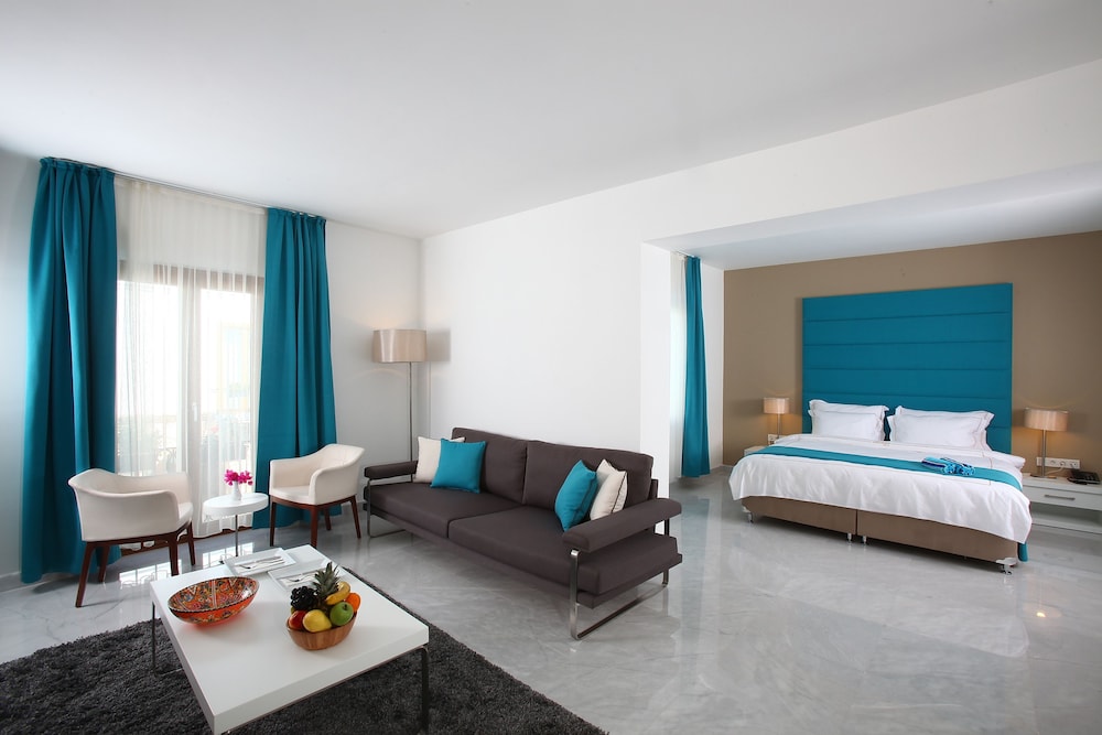 Saraya Bodrum 52/68