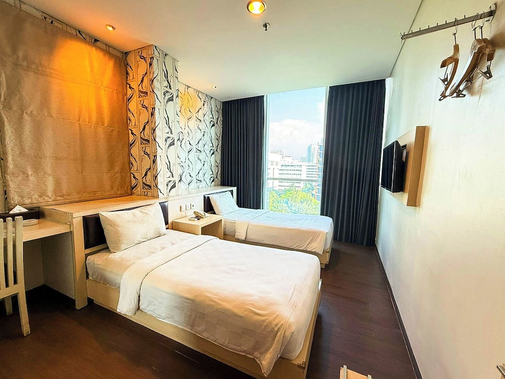 Hotel 88 Grogol 18/55