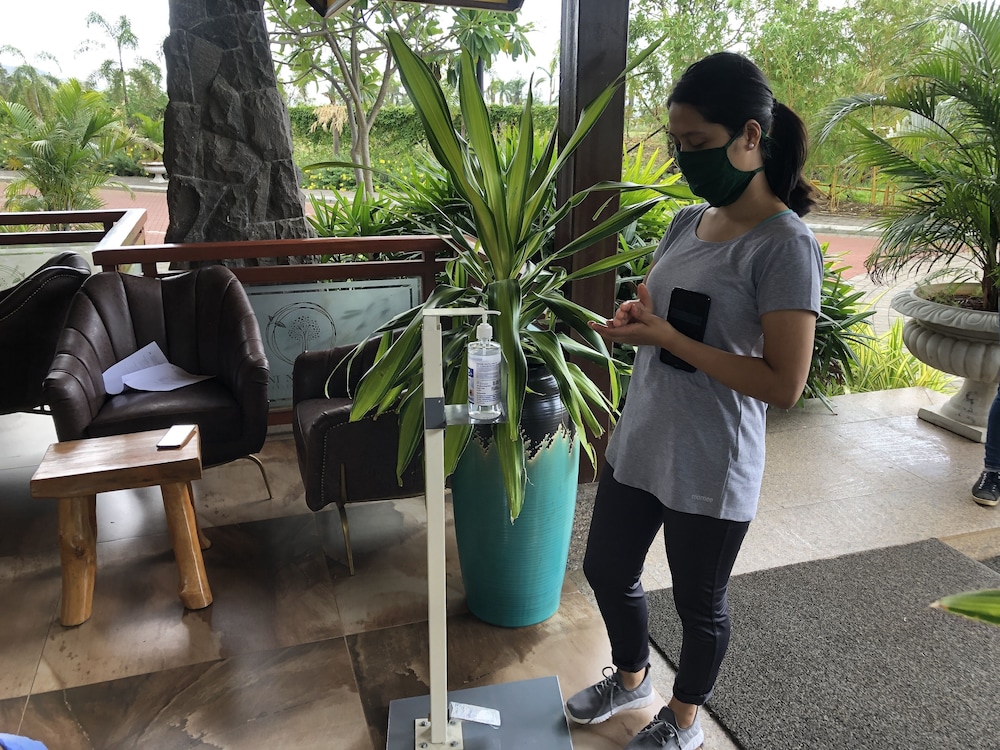 Fazlani Natures Nest - A Wellness Retreat 10/50