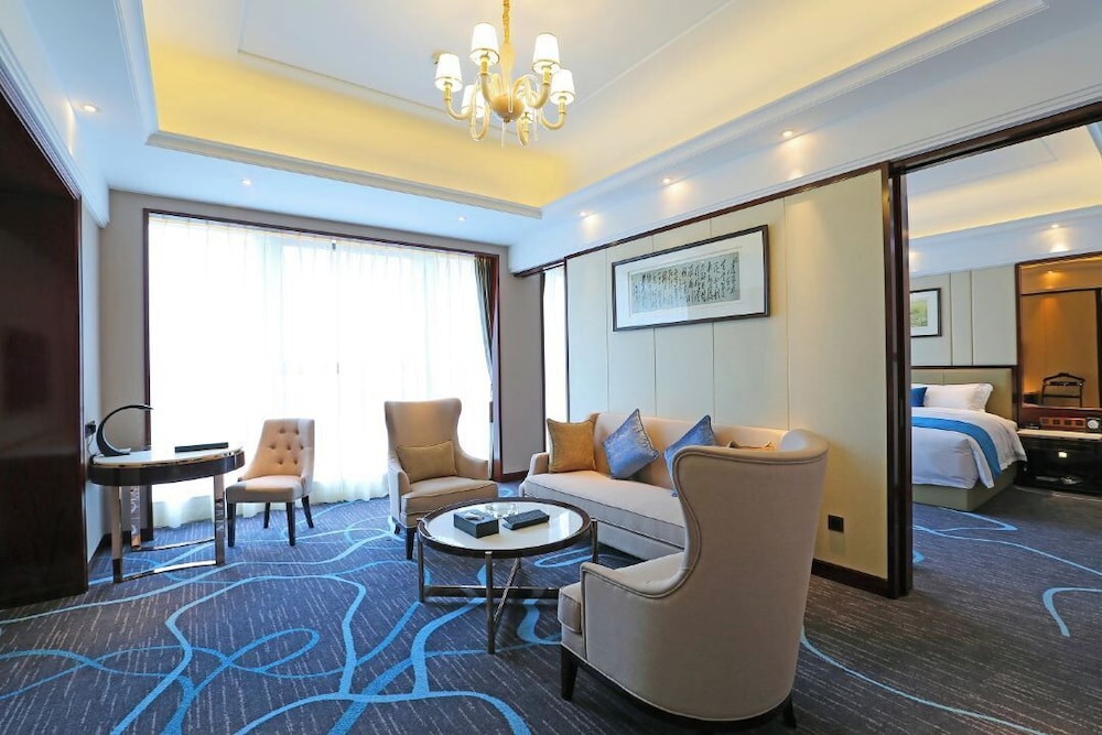 Lanxi International Hotel 52/67