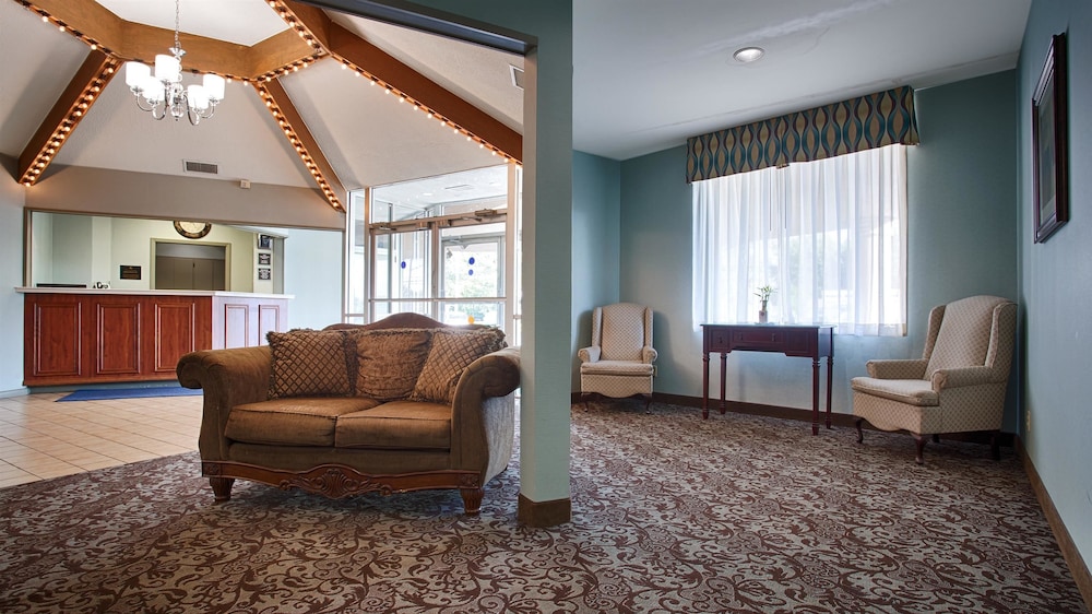 Best Western Summit Inn 20/32