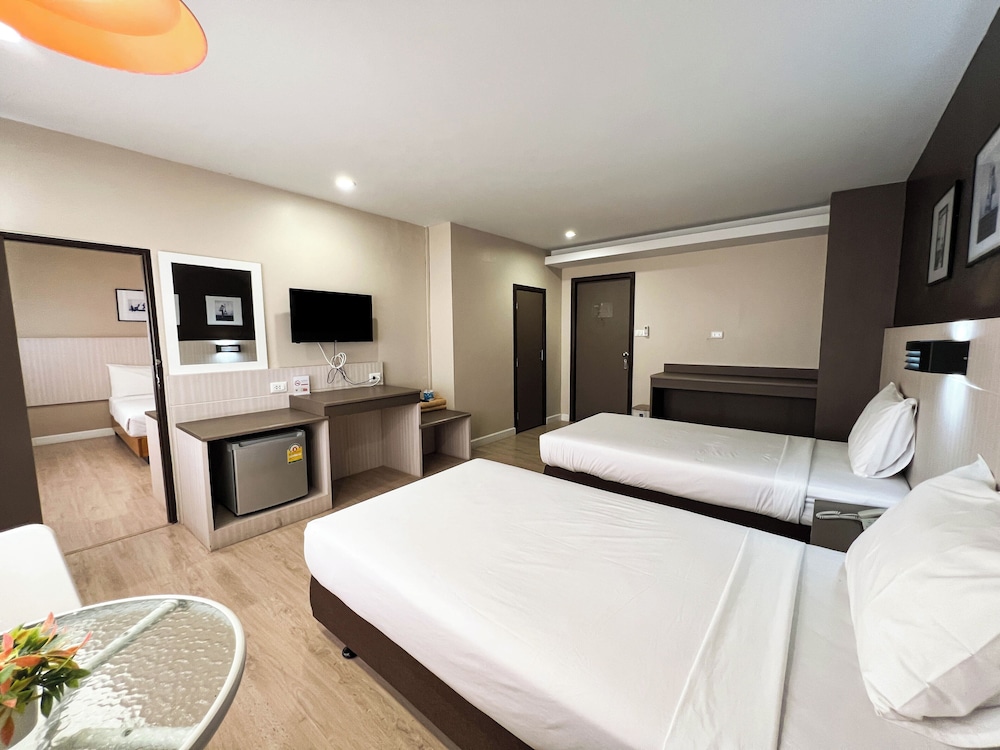 Srivichai Hotel 11/50
