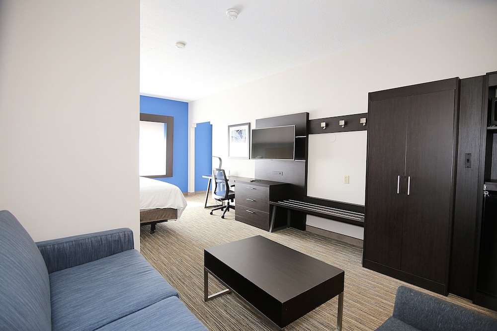 Holiday Inn Express Hotel And Suites Ashland 41/55