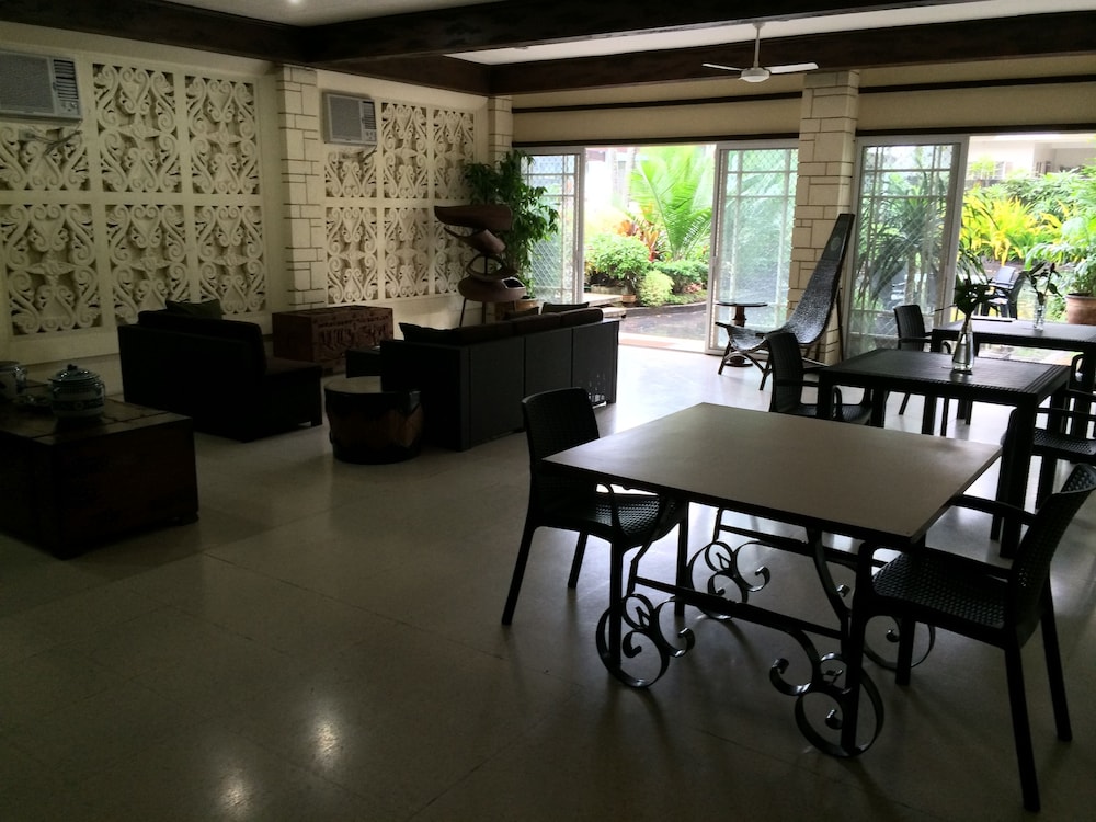 Domicilio Lorenzo Apartelle 45/71