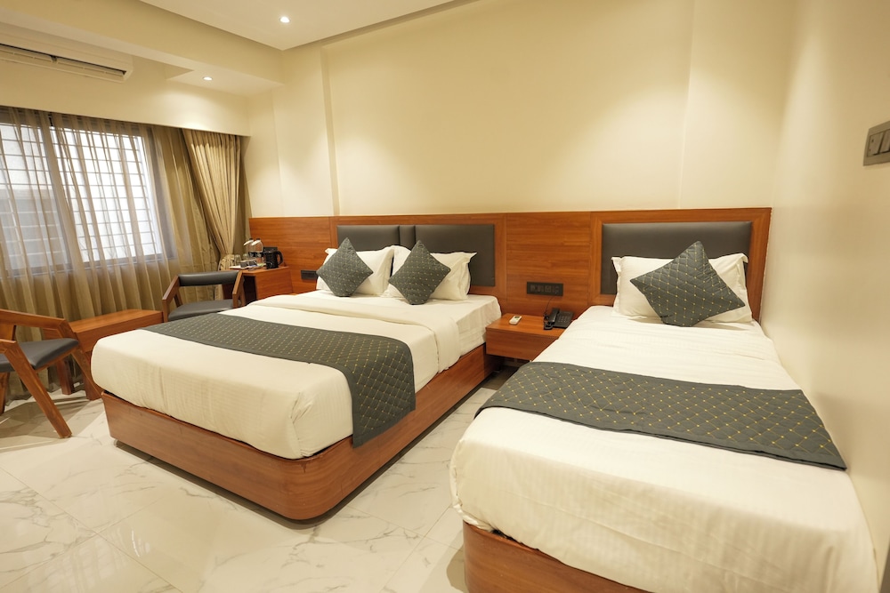 Hotel Sai Kamal 18/57