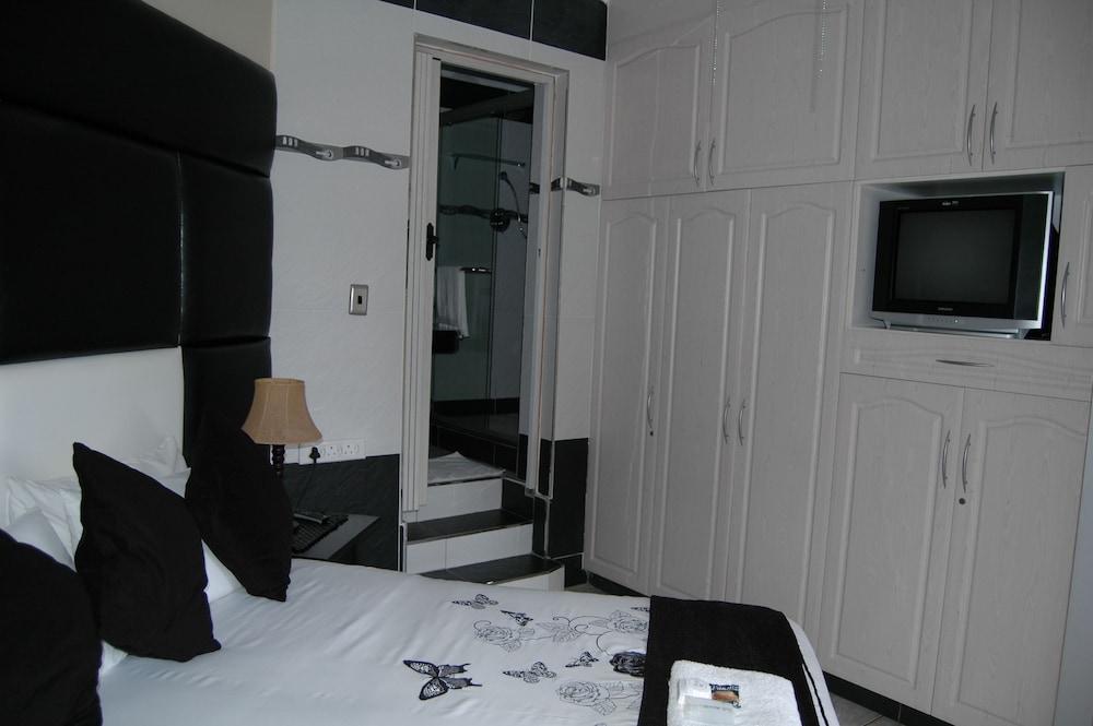 Bon A Vie B And B And Self Catering 14/25
