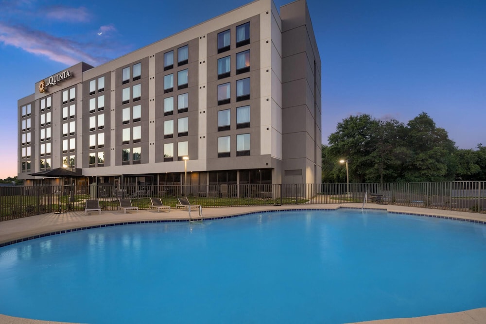 Hawthorn Extended Stay by Wyndham Nashville Airport/Opryland 4/50