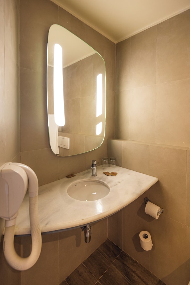 ibis Casablanca City Center 50/50