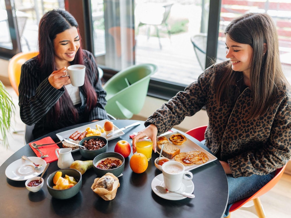 Ibis Styles Lyon Sud Vienne 32/48