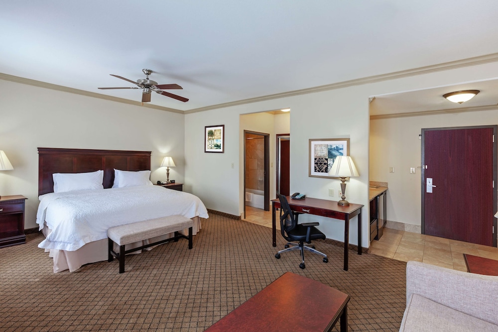 Hampton Inn Suites Galveston 27/68