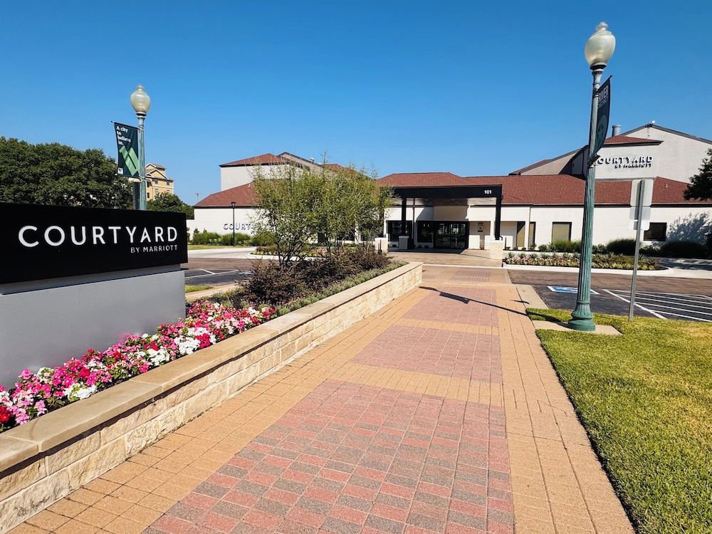 Courtyard by Marriott Waco 45/50