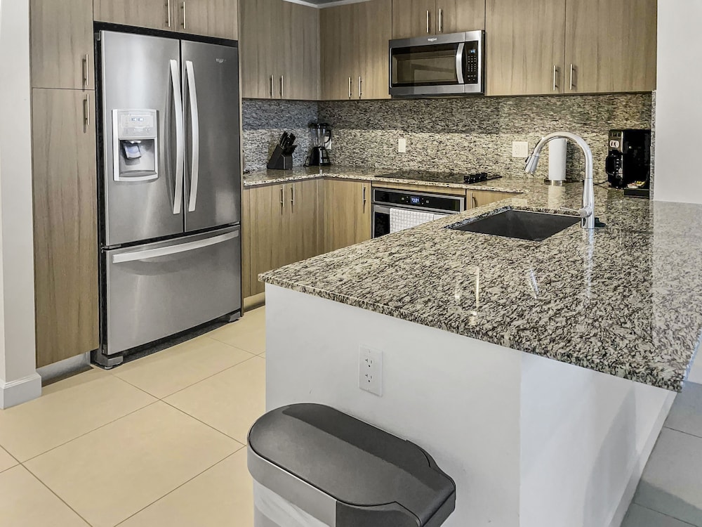 Provident Grand Luxury Short Term Residences 49/50