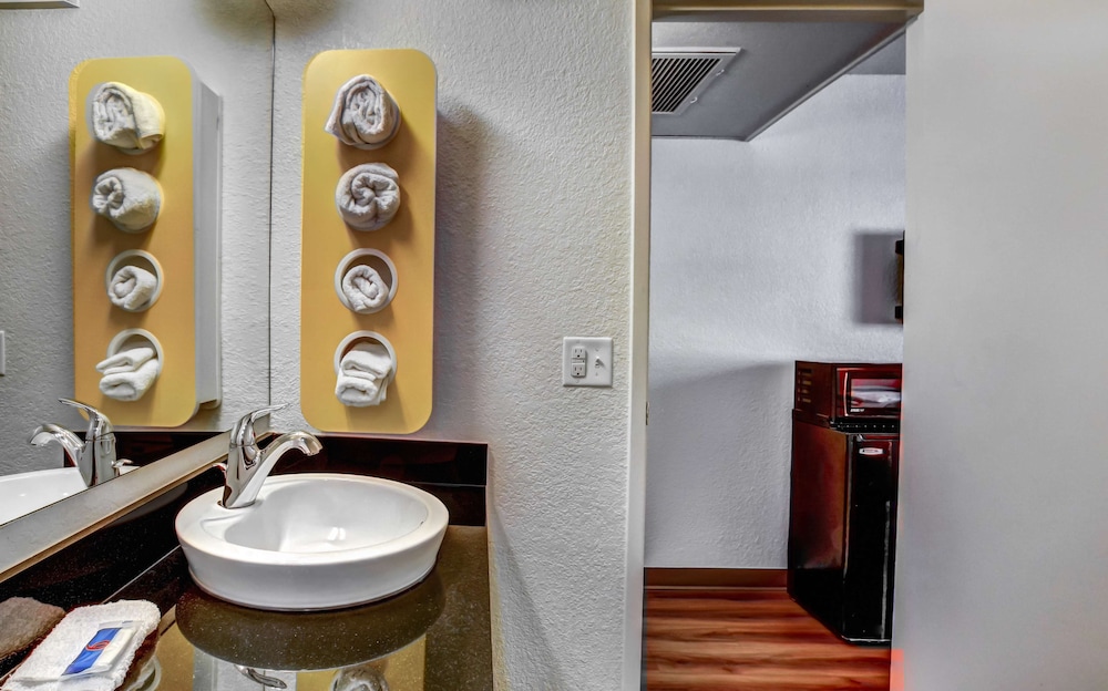 Motel6 Medford, OR 39/40