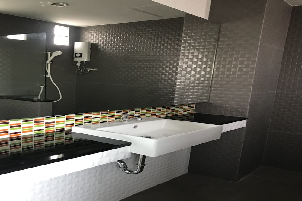 Lopburi Residence Hotel 46/46