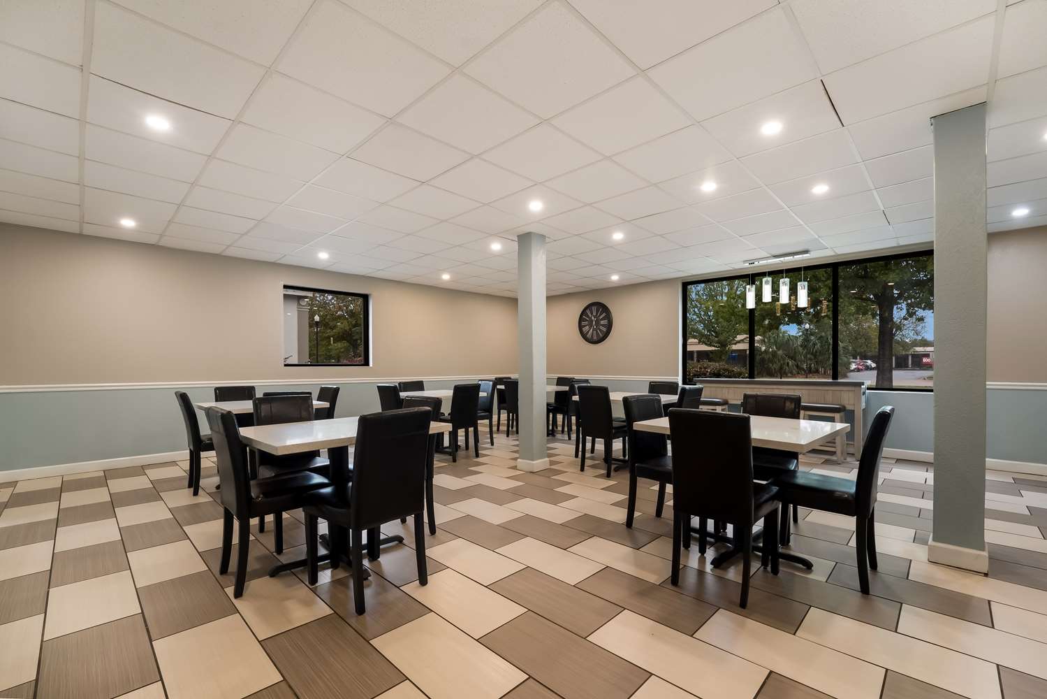SureStay Hotel By Best Western Columbus Downtown 24/34