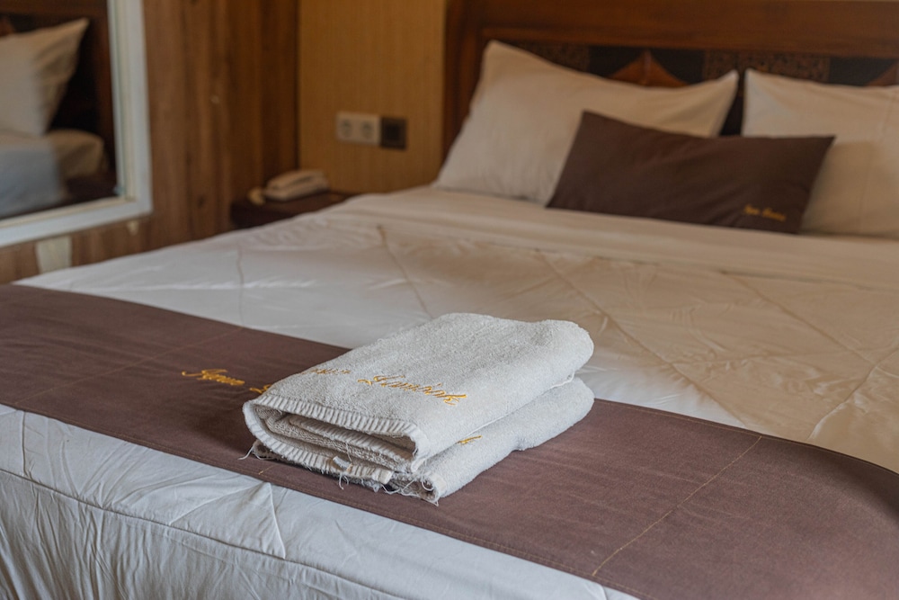 OYO 683 Jepun Guesthouse 8/22