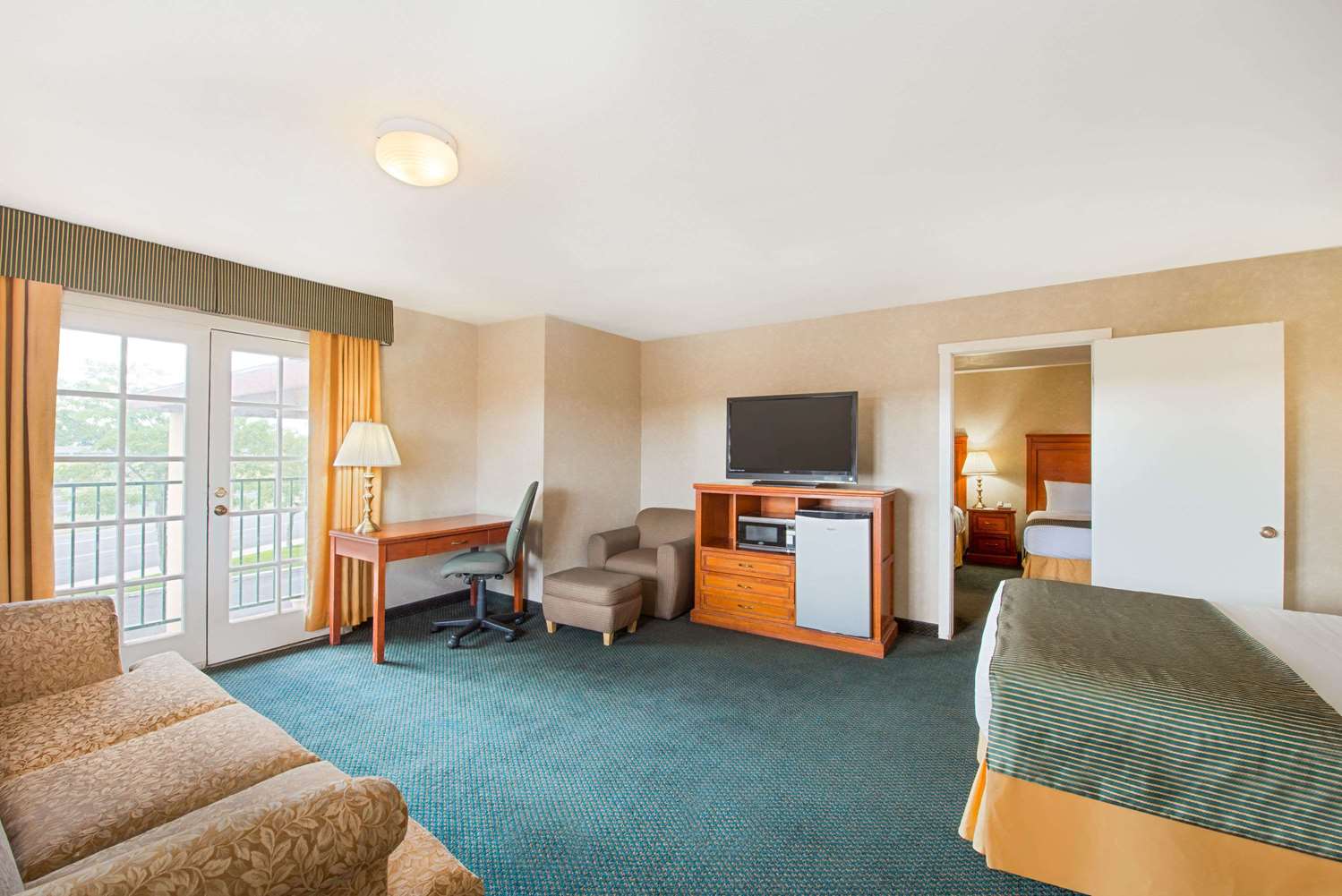 Ramada By Wyndham Flagstaff East 34/48