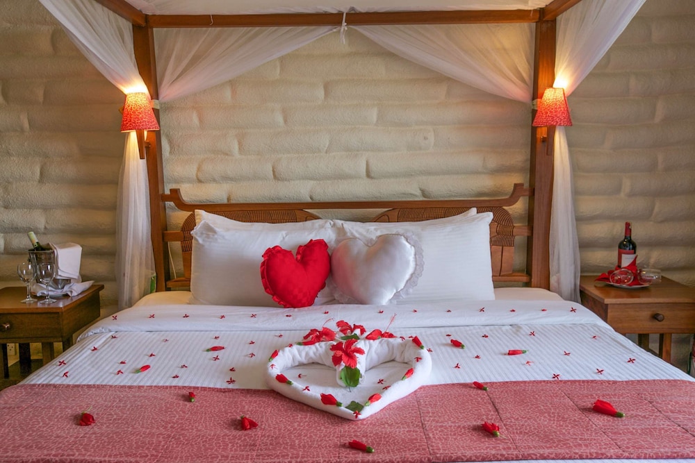 Taita Hills Safari Resort And Spa 16/63