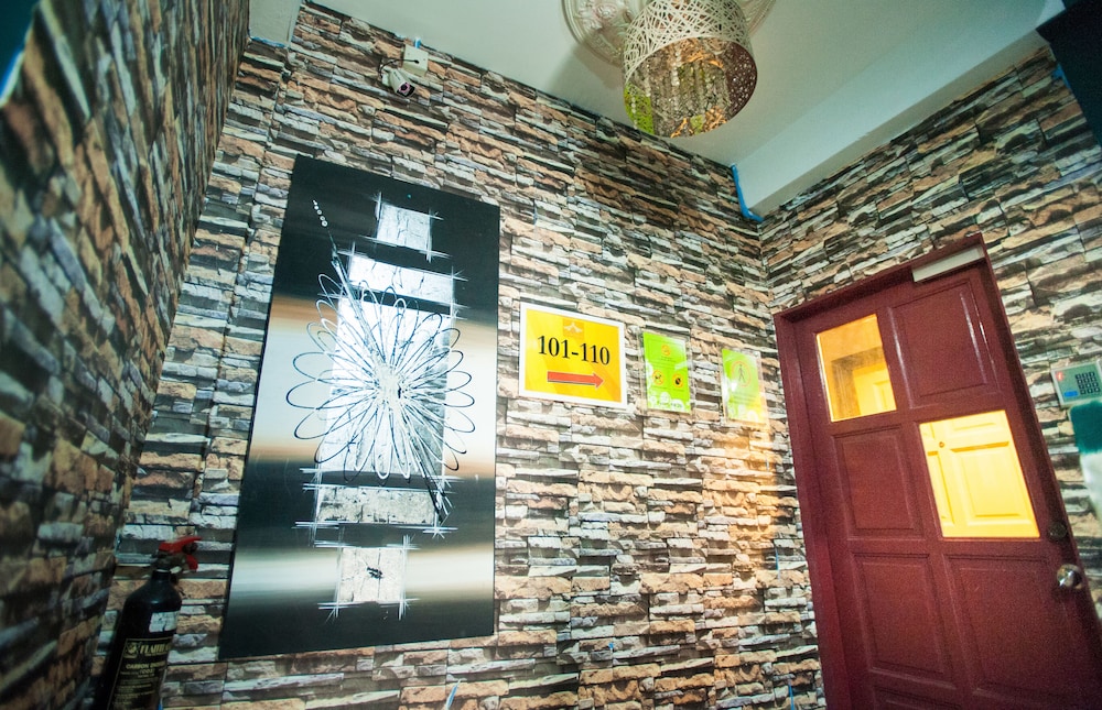DJ Citi Inn Premier 32/62
