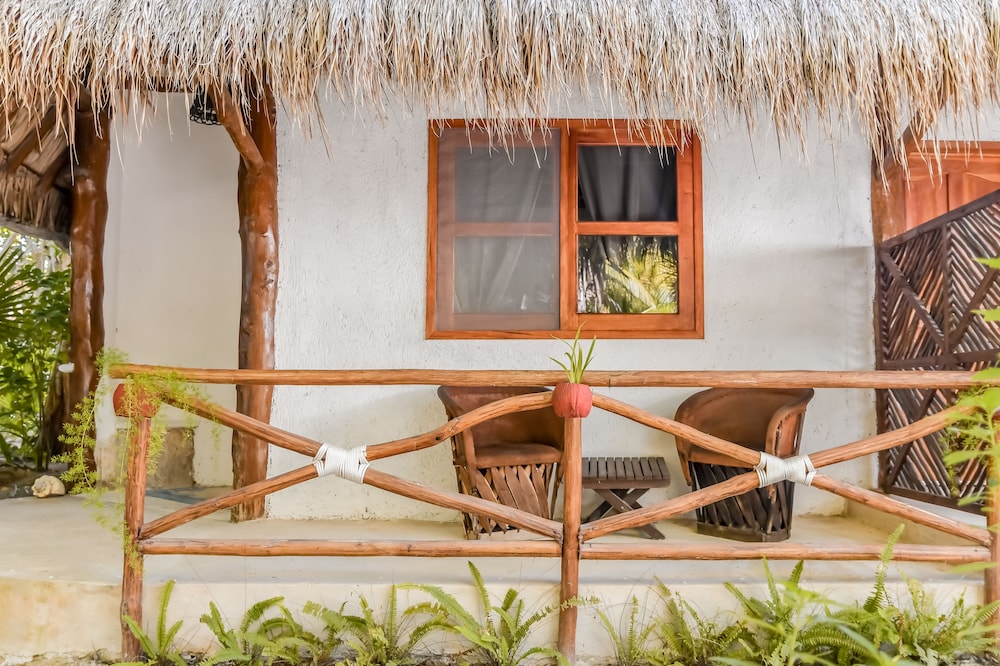 Hotel Zomay Holbox 7/91