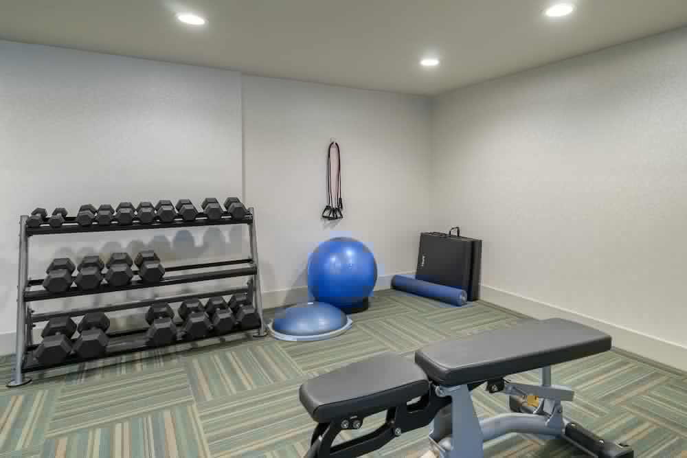 Holiday Inn Express Cape Coral-Fort Myers Area 33/53