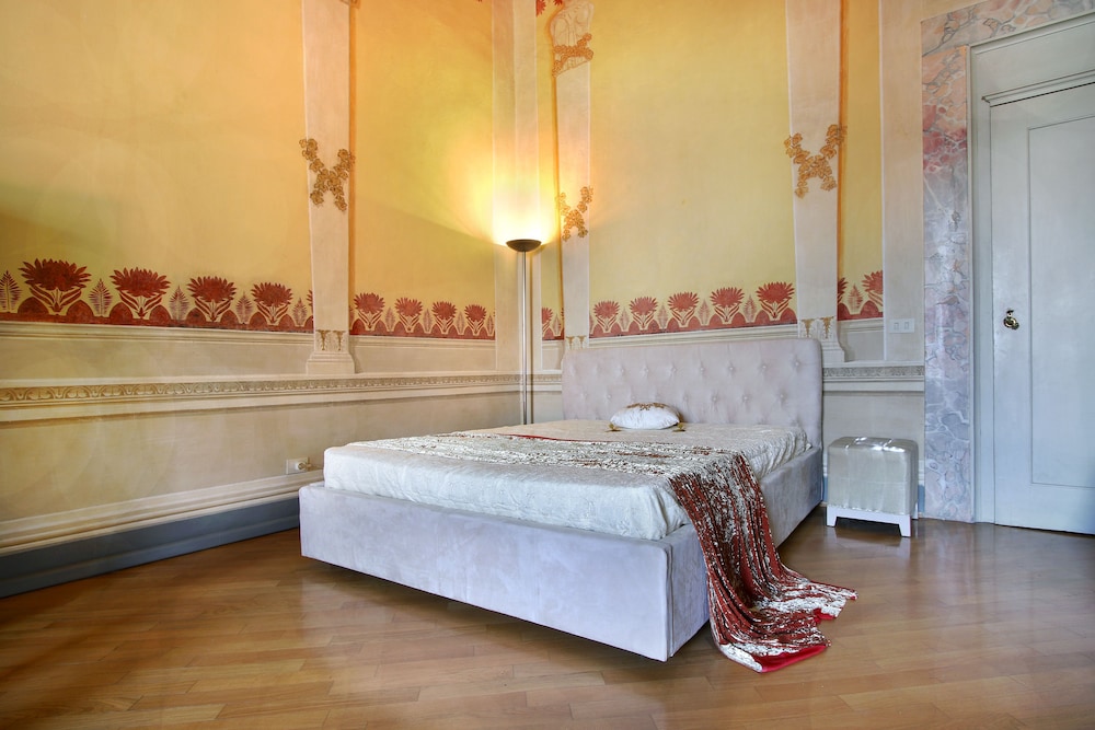 PALAZZO TOLOMEI RESIDENZA D'EPOCA 11/50