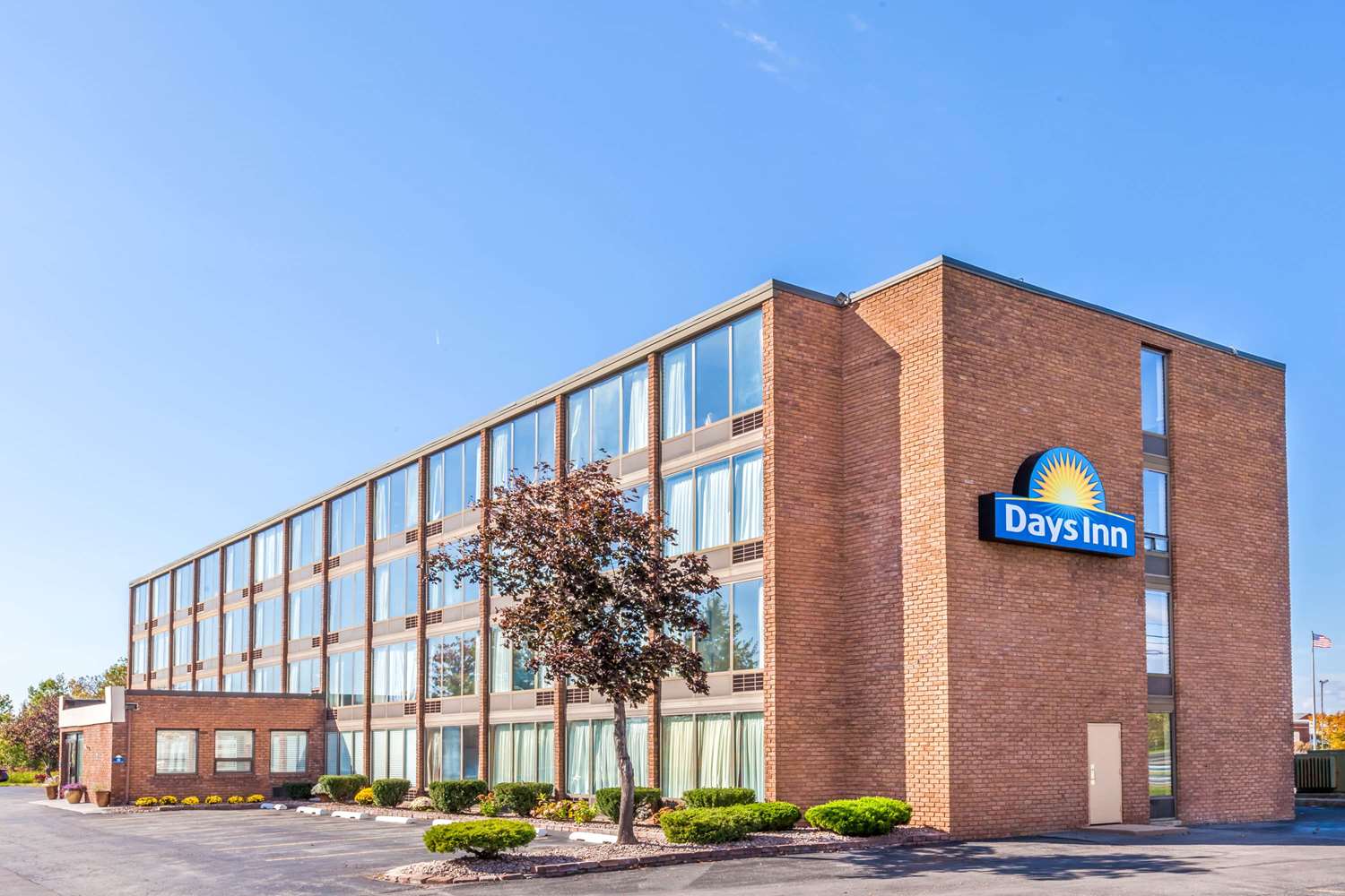 Days Inn by Wyndham Syracuse 1/10