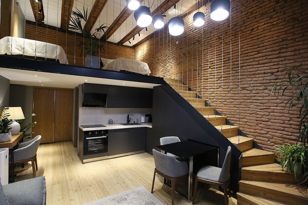 Paskunji Residence 35/50