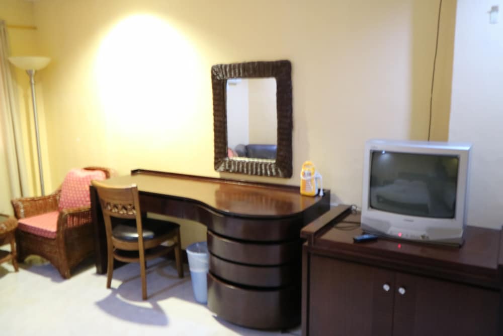Boracay Peninsula Resort 26/38