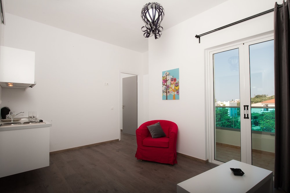 Aestas Apts 32/50