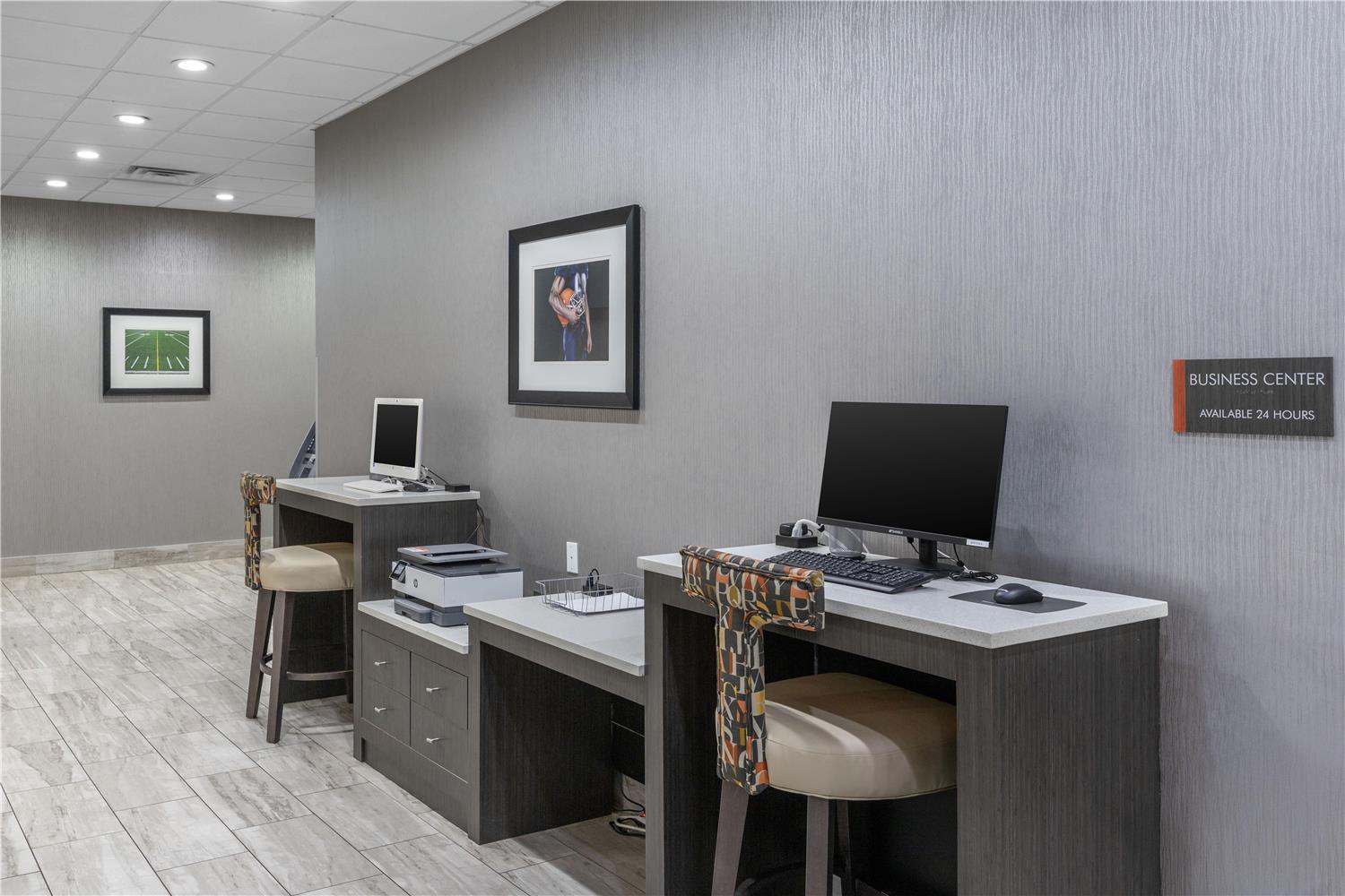 Best Western Plus Clemson Hotel & Conference Center 35/46