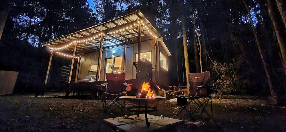 The Canopy Treehouses 5/25