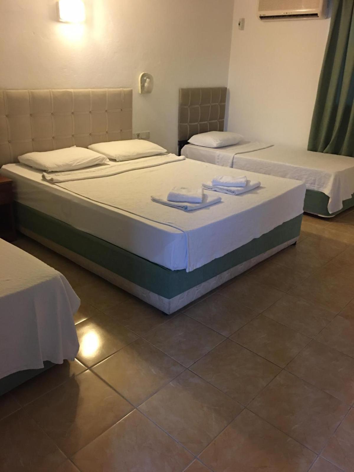 Ugur Hotel 6/35